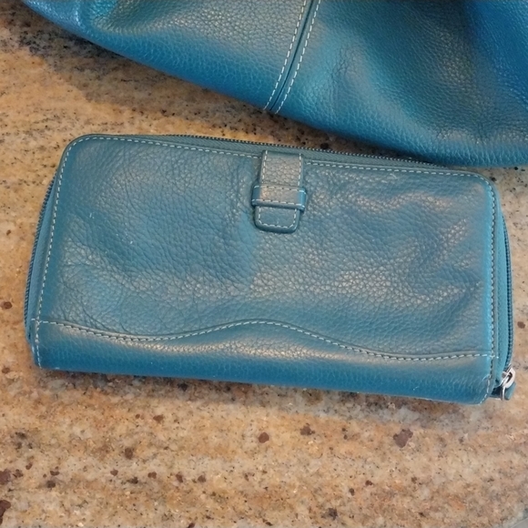 Tignanello Teal Turquoise Leather Satchel bag and Long Zipper wallet Set - Picture 5 of 6